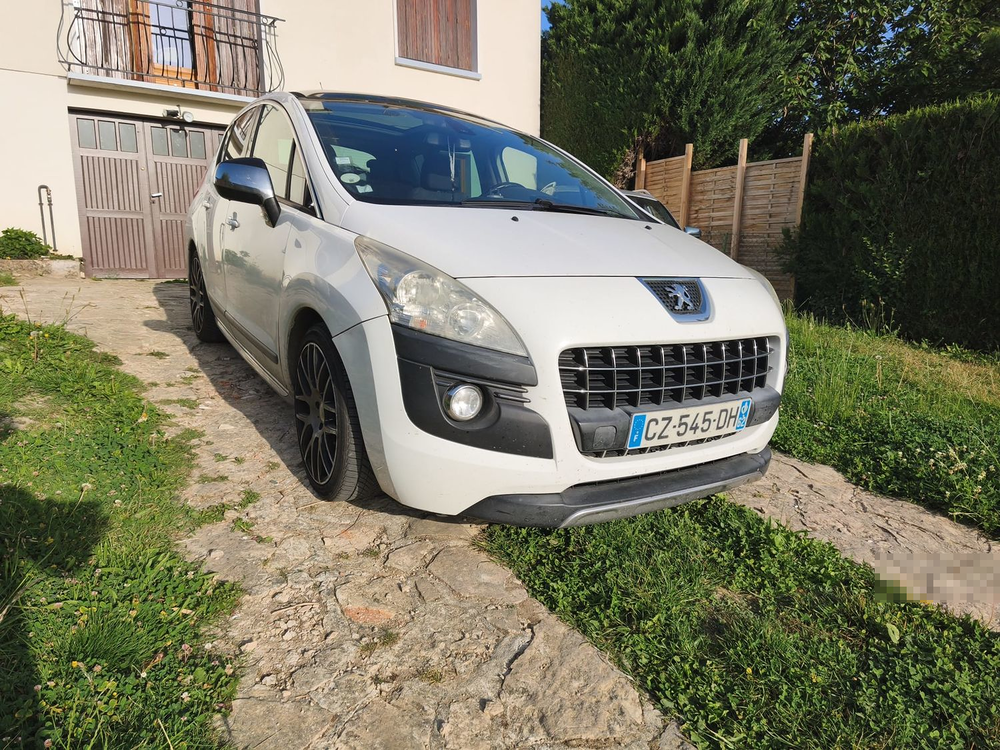 3008 1.6 HDi 114cv 2013 occasion 77250 Villecerf