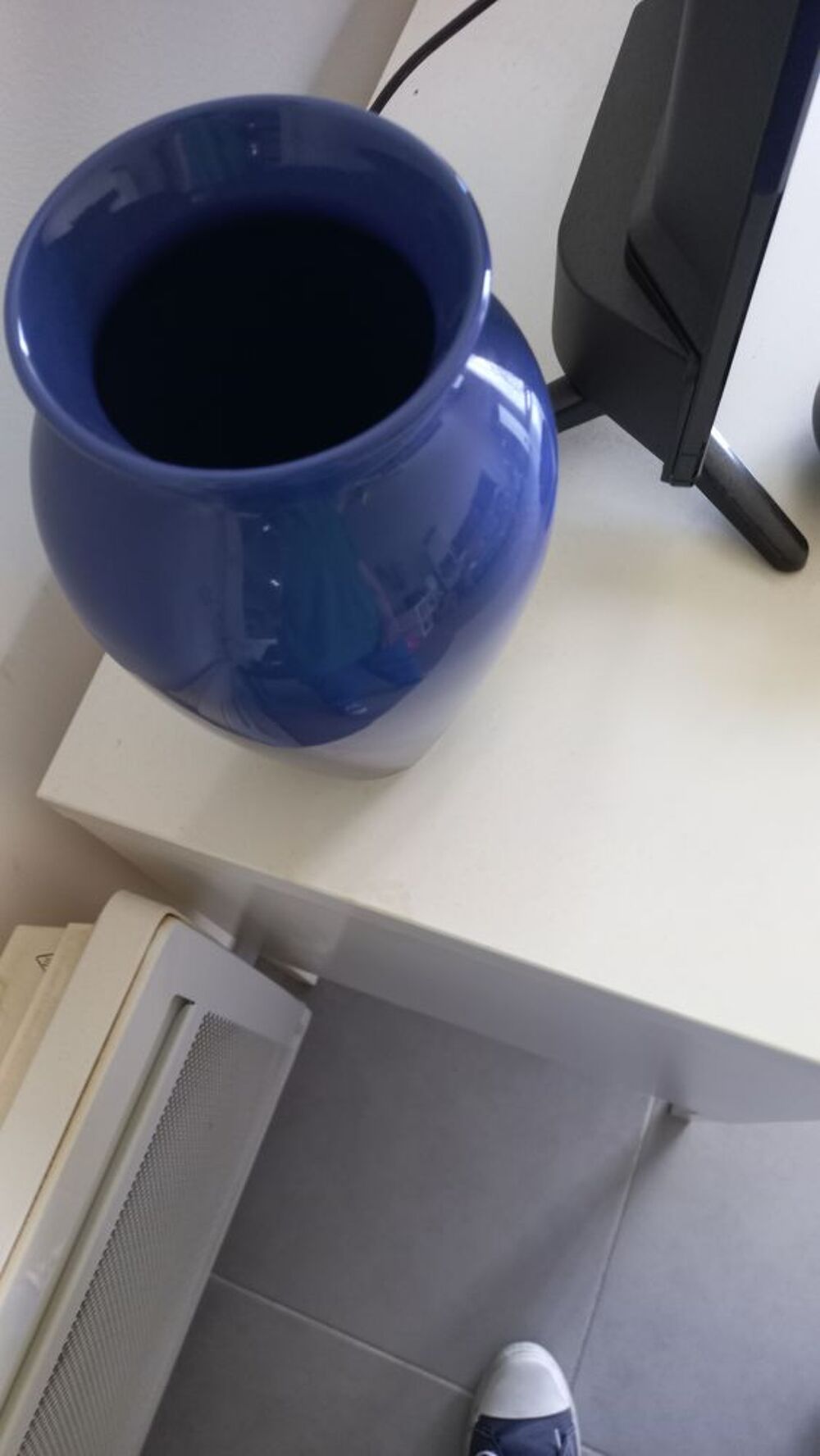 Joli vase en c&eacute;ramique
Bleu D�coration