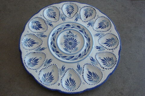 PLAT EN FAIENCE DE QUIMPER
20 Montargis (45)