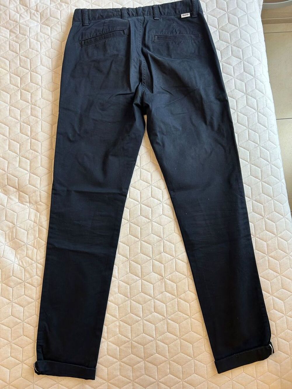 Patalon Bizzbee Bleu marine T38 Vêtements