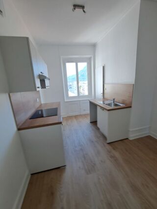  Appartement à louer 1 pièce 39 m²