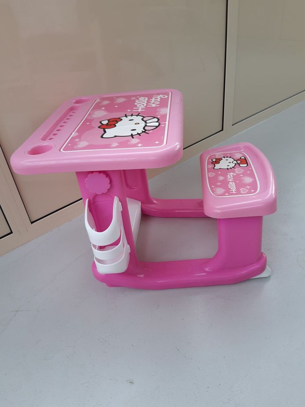 Bureau Enfant "HELLO KITTY" Rose. Mobilier enfants