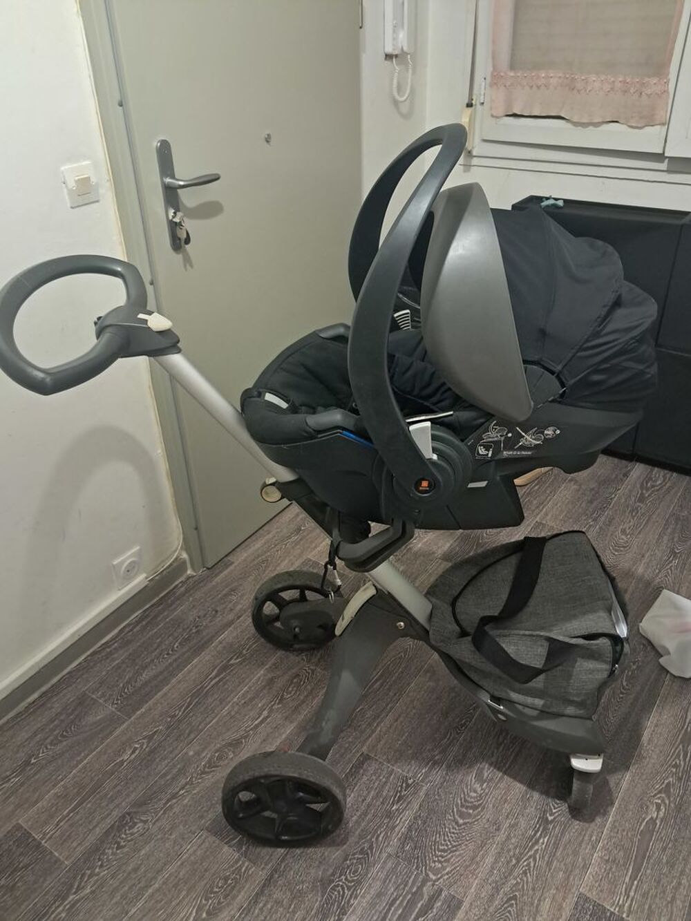 Poussette Stokke Xplory 3 en 1
Poussette + nacelle + si&egrave;ge Mobilier enfants