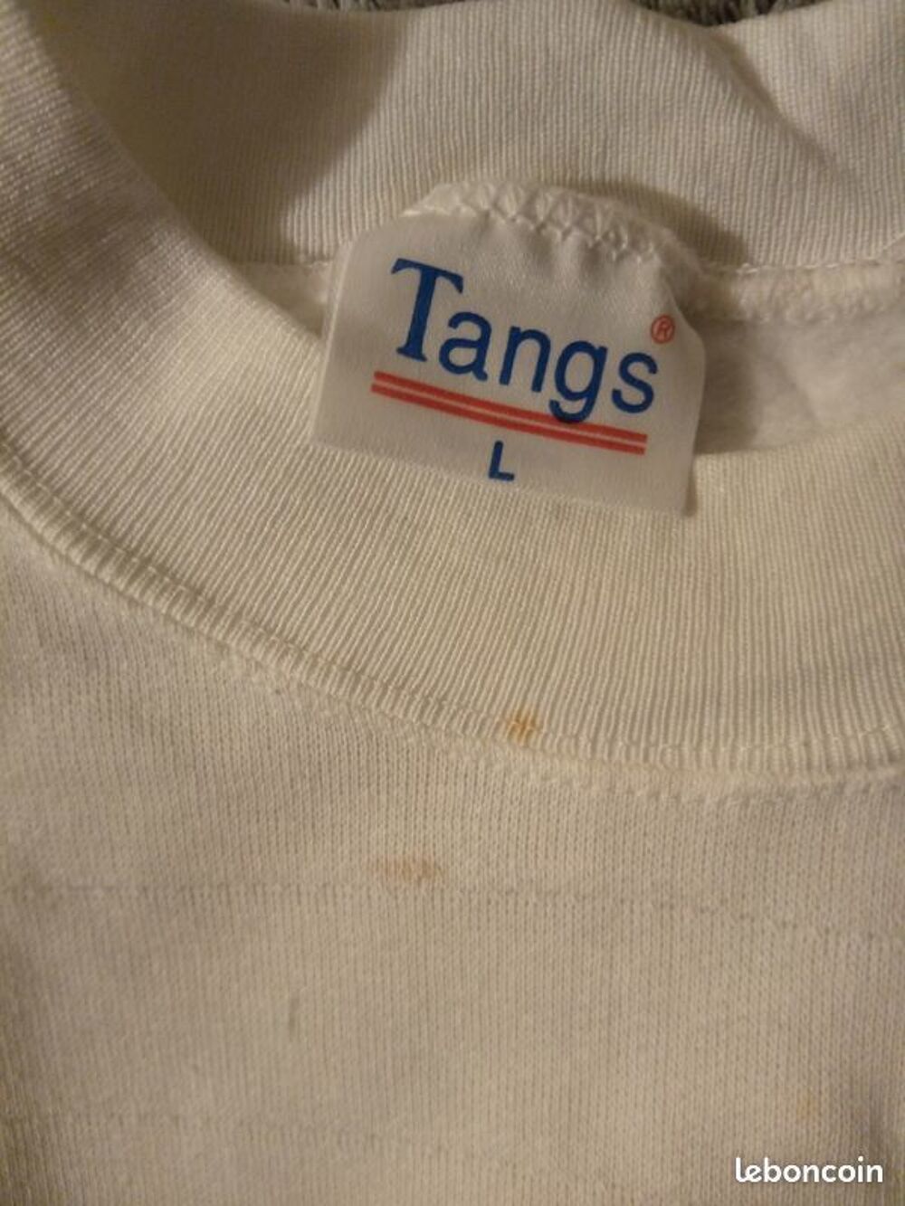lot 25 sweat Tangs - taille L - fabriqu&eacute; en France Vêtements