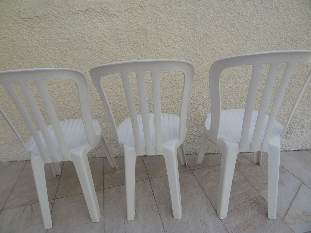3 chaises de jardin GROSFILEX Jardin
