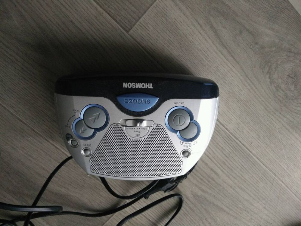 radio r&eacute;veil thomson neuf Audio et hifi