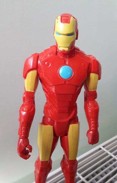 Grande figurine Marvel : IRON MAN 10 Limoges (87)