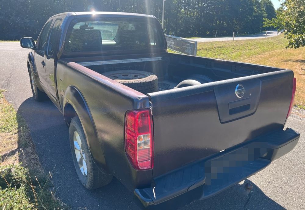 Navara 2.5 dCi 190 King Cab SE 2011 occasion 20260 Calvi