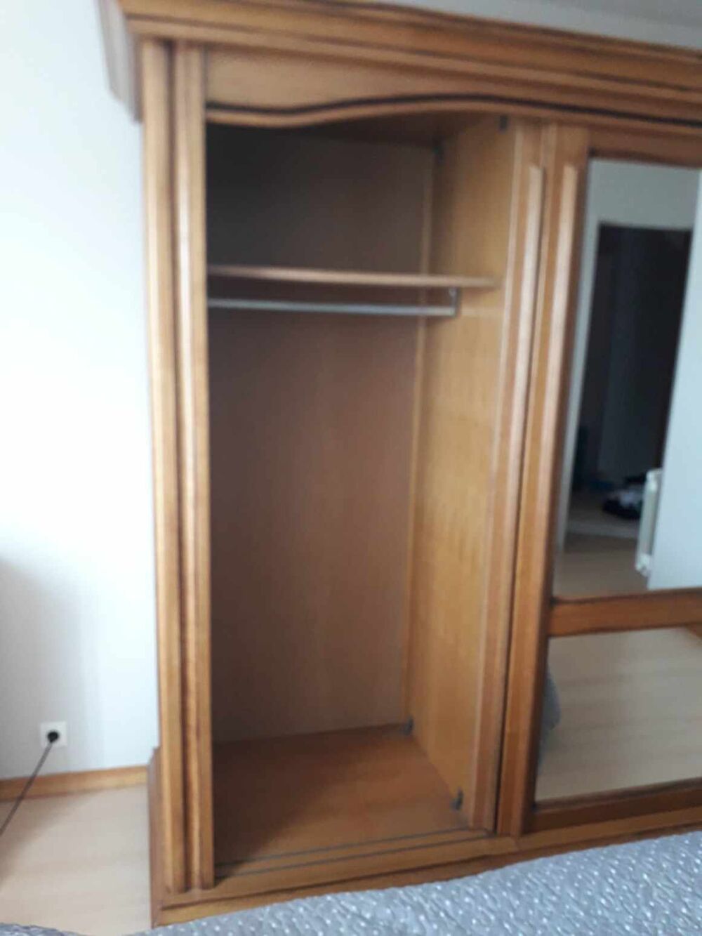 chambre a coucher 4 pieces Meubles