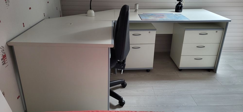 Bureau d'angle Meubles