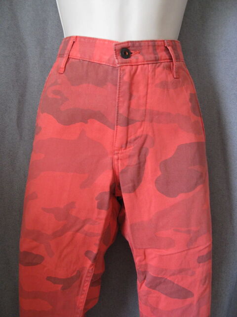 Pantalon camouflage rouge   Dockers   12 Villeneuve-Saint-Georges (94)