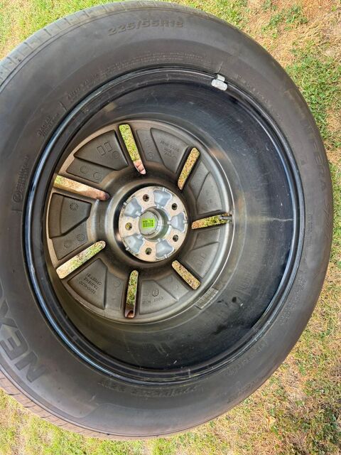 Pi&egrave;ces et &eacute;quipements Voiture Pi&egrave;ces et &eacute;quipements Voiture  occasion Le Poir&eacute;-sur-Vie 85170