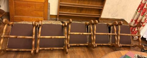 lot 5 chaises style Louis Xlll 65 Concarneau (29)