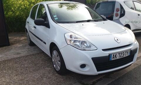 Annonce voiture Renault Clio III 4750 