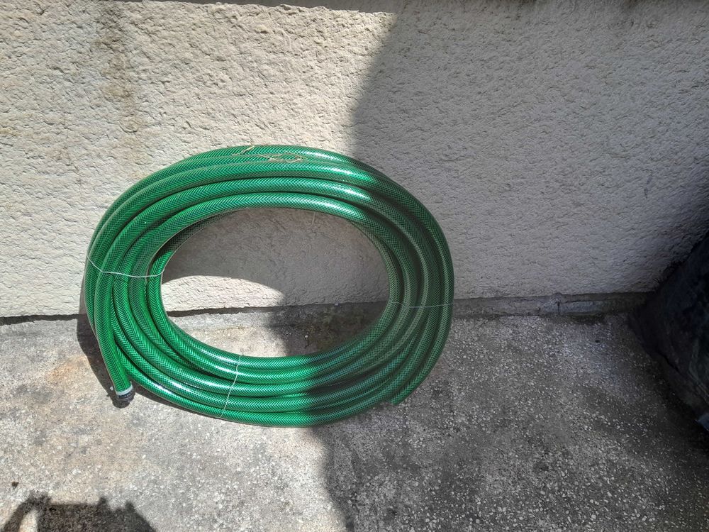 tuyau. d:arrosage. Bricolage
