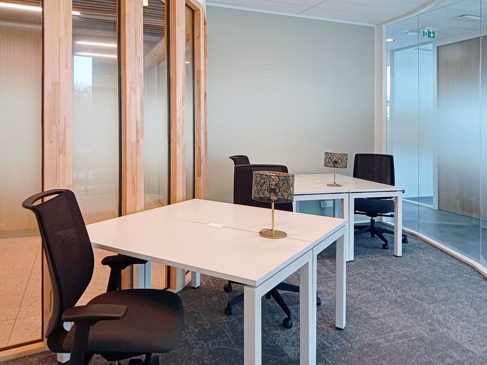   Espace de bureau ouvert pour 15 personnes à Montrouge, Up On Paris 14