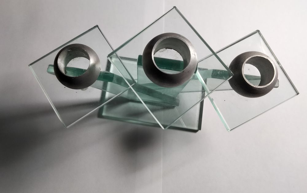 bougeoir en verre transparent Décoration
