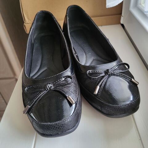  Chaussures 7 Saint-Christophe-du-Ligneron (85)