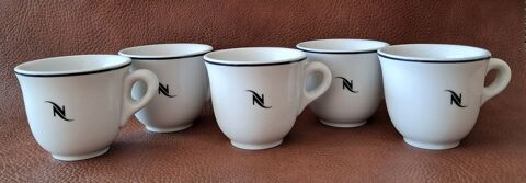 lot de 5 tasses à café expresso 
marque nespresso 
8 Carnon Plage (34)