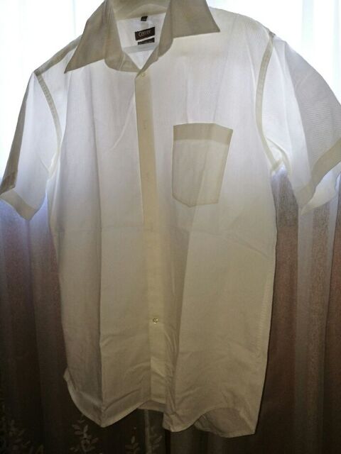CHEMISE MANCHES COURTES marque CERRER coton majoritaire T 3 7 Villiers (86)
