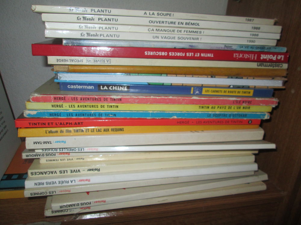 Dizaines de bandes dessin&eacute;es modernes et de collection Livres et BD