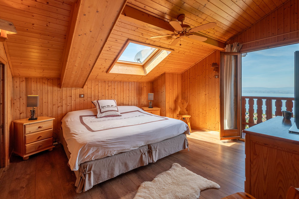   CHALET PANORAMIQUE AVEC SAUNA ENTRE LAC LEMAN ET MONTAGNES   Rhne-Alpes, vian-les-Bains (74500)