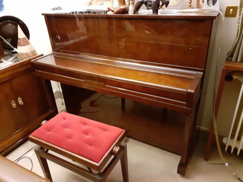 Piano droit tr�s bon �tat 600 Morsang-sur-Seine (91)