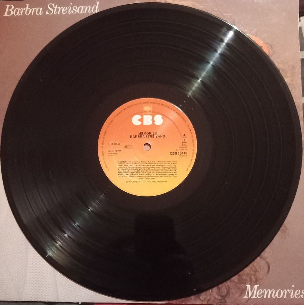 BARBRA STREISAND / 5 X DISQUES VYNIL 33 ET 45TOURS CD et vinyles