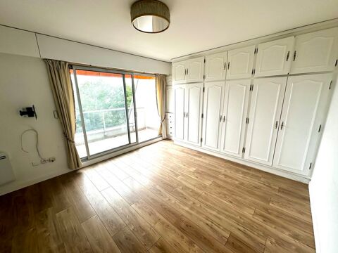   Val de beaut� - 2p balcons vue d�gag�e Appartement - 2 pi�ce(s) - 46 m�