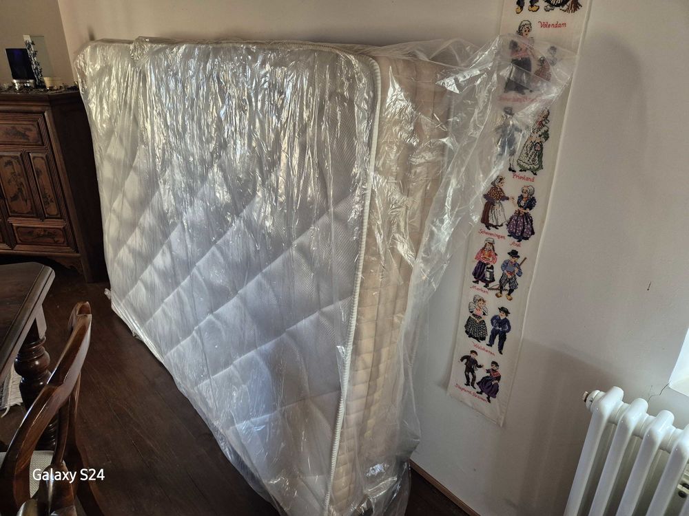 matelas 140x190 EPEDA neuf Meubles