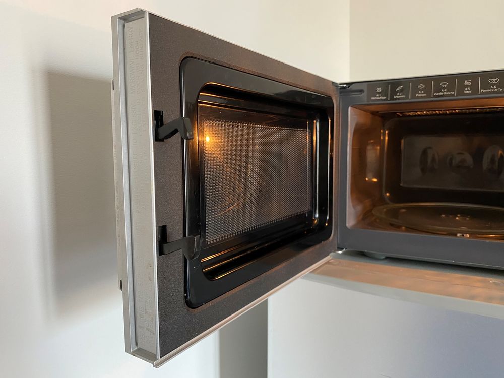 Micro-ondes grill FOUR BEKO Electroménager