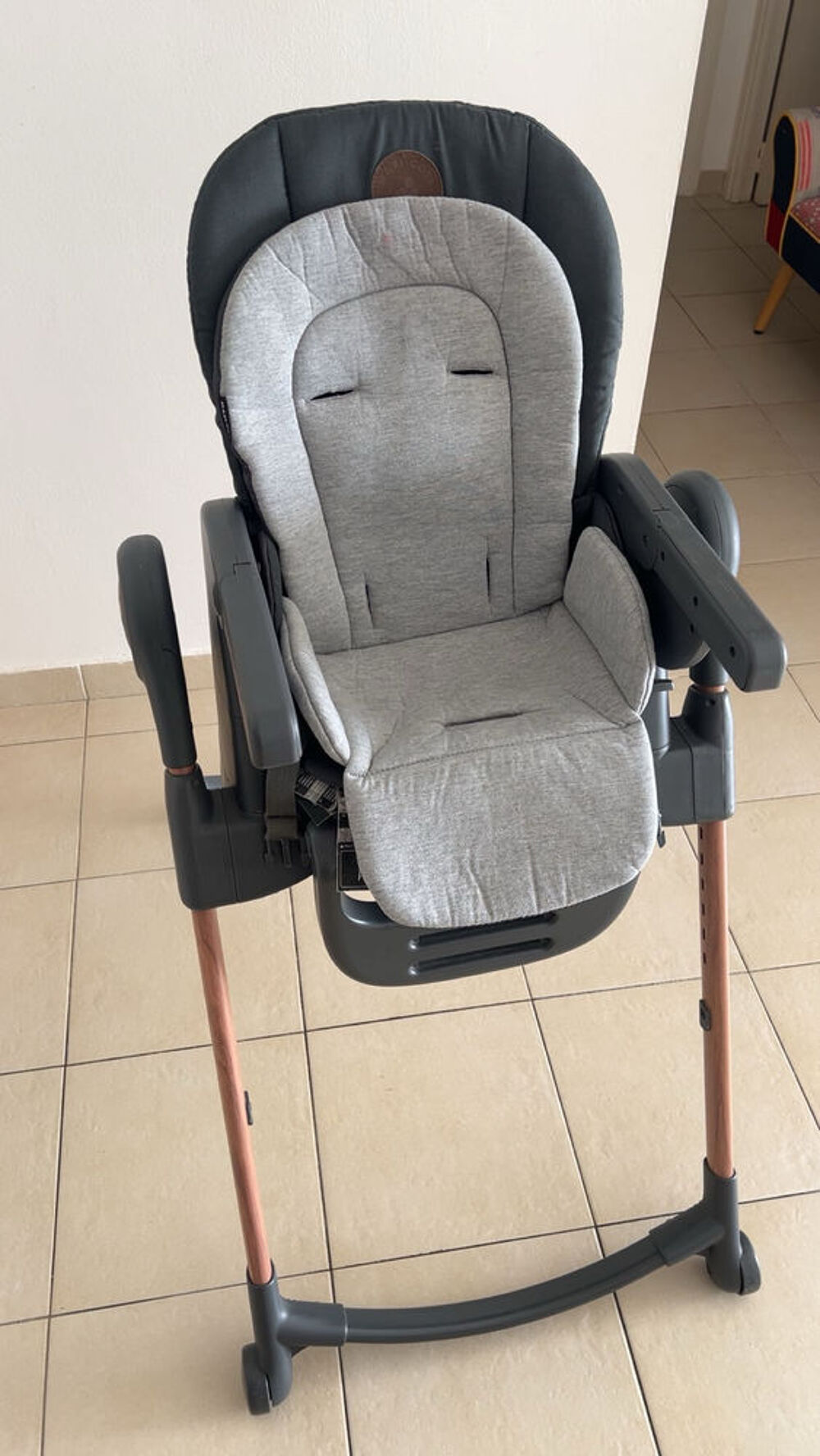 Chaise haute Puériculture