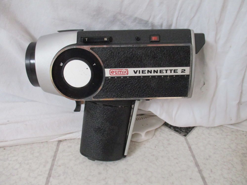 Cam&eacute;ra super 8 Eunig Veinnette Photos/Video/TV