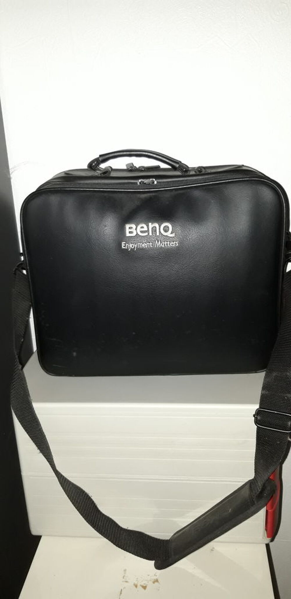 Vid&eacute;oprojecteur BENQ
Appareil haut de gamme Photos/Video/TV