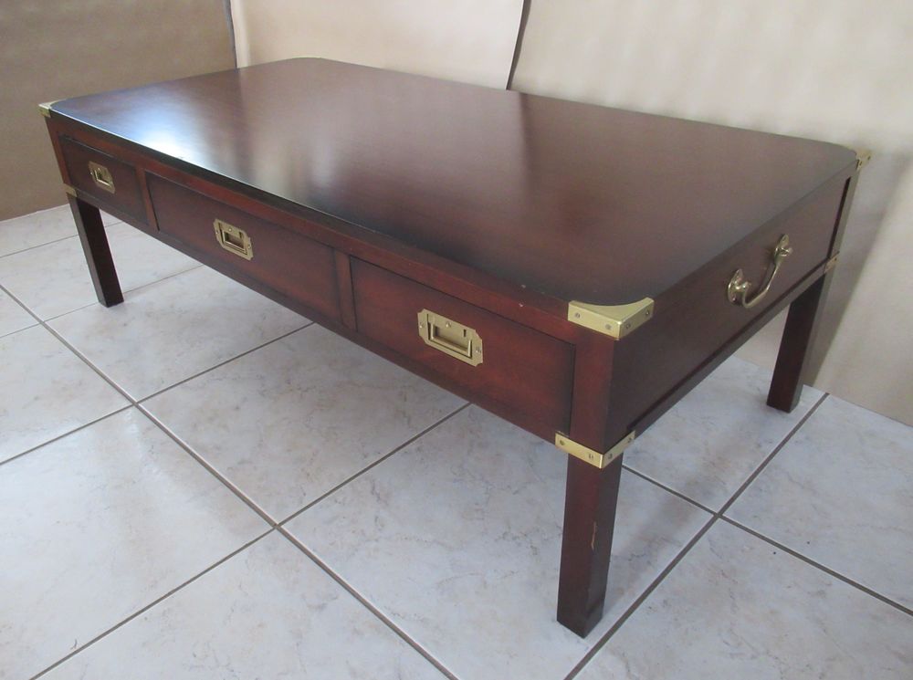 Table basse marine Meubles