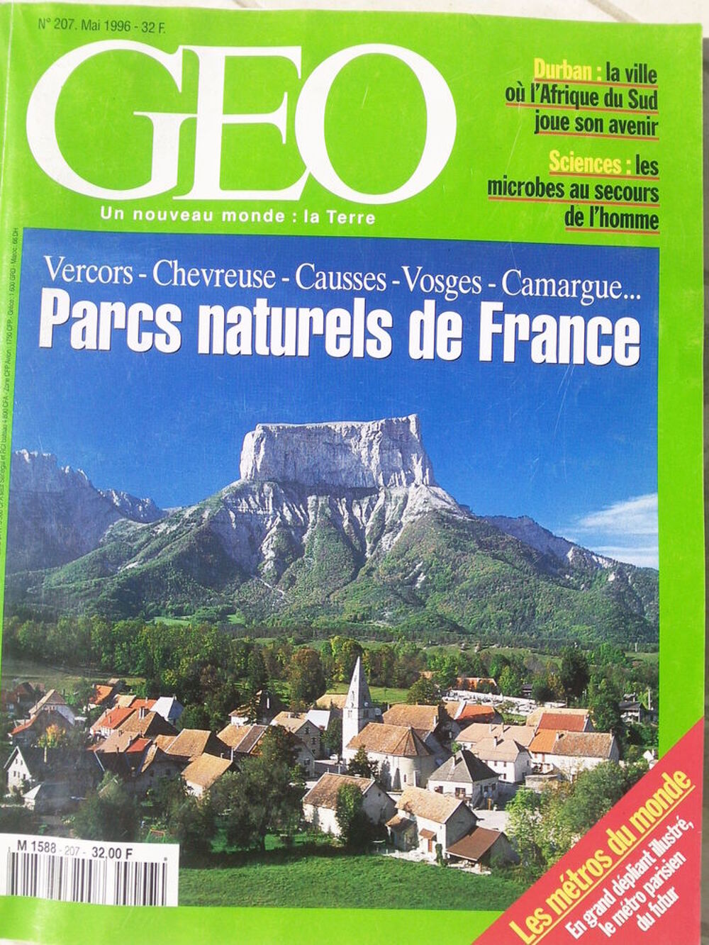 GEO N&deg;207 Mai 96 Parcs naturels de France Livres et BD