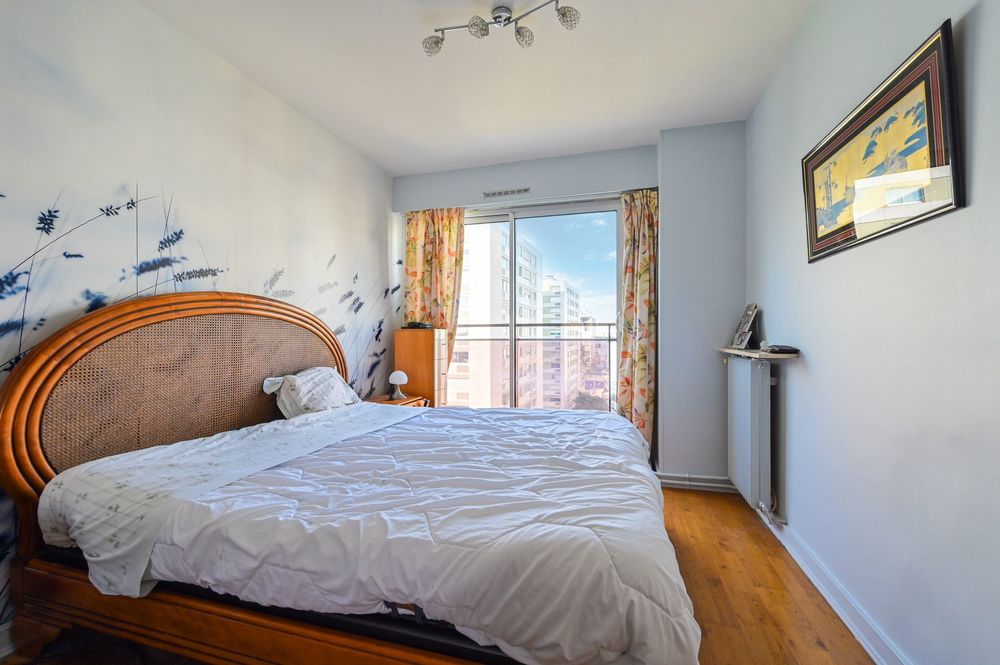 Vente Appartement Coup de coeur à Ménilmontant : 4 pièces en dernier étage a Paris 20