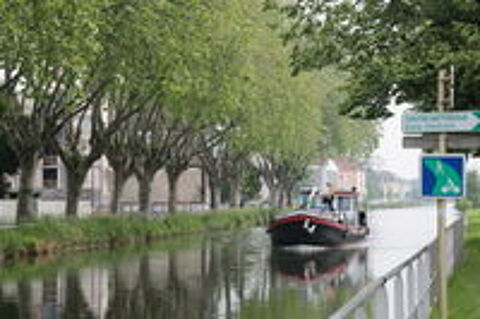 Bateau fluvial 1927 occasion 71300 Montceau-les-Mines