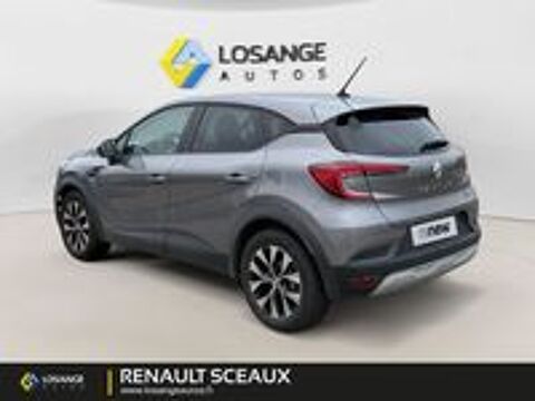 Captur E-Tech full hybrid 145 Evolution 2022 occasion 92330 Sceaux