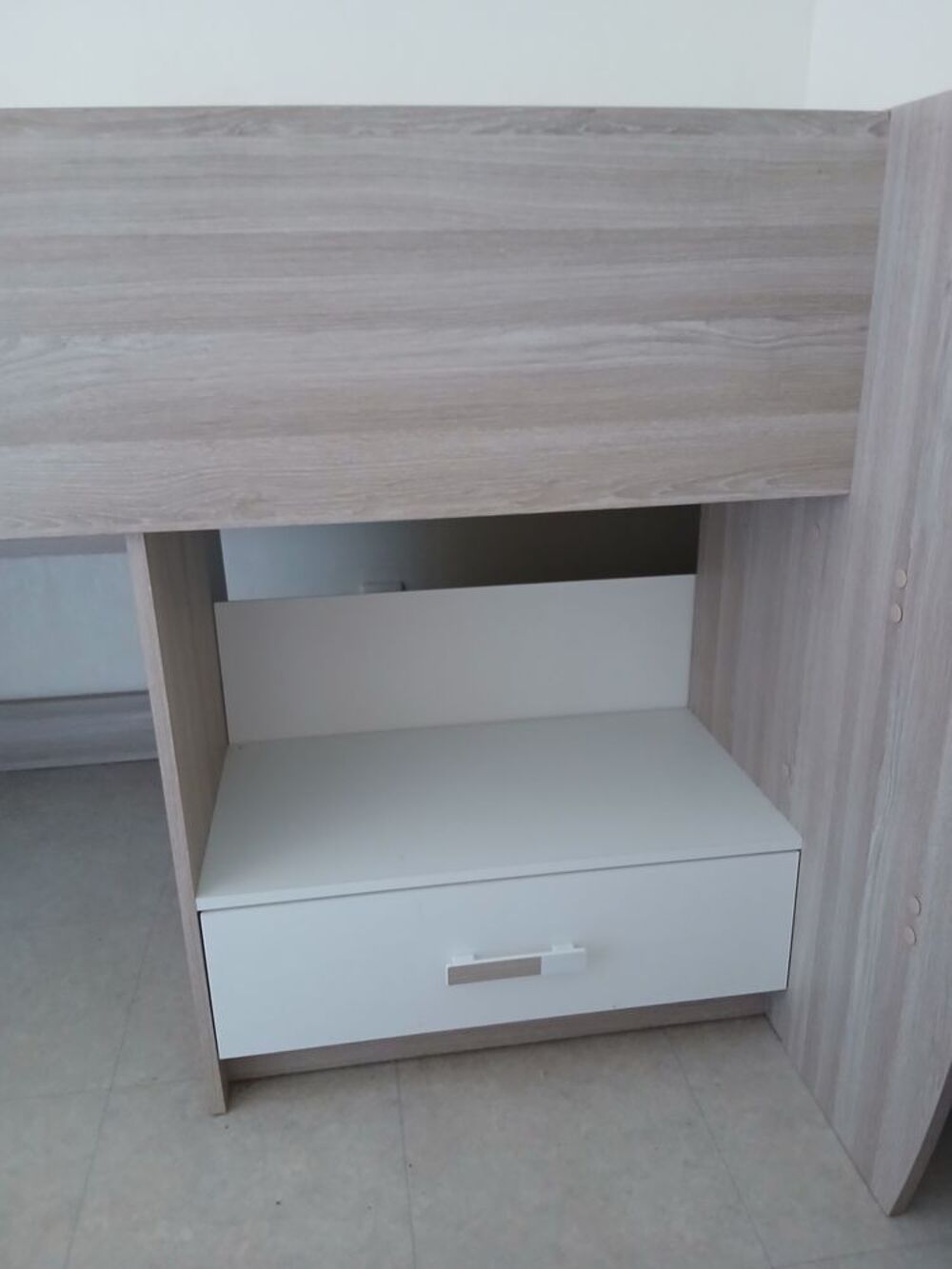Lit avec bureau Meubles