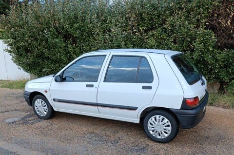 Renault clio 1.2i Chipie