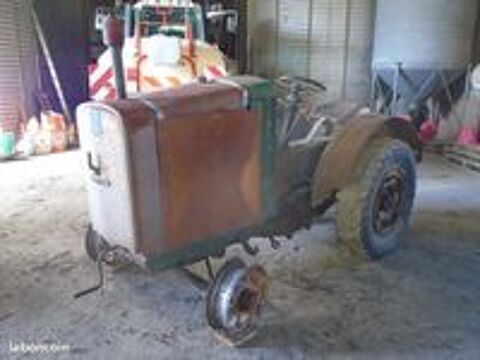   tracteur collection Renault PE année 1926 