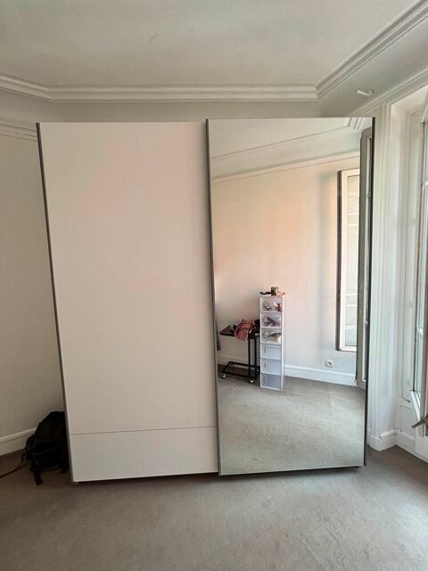 Grand dressing moderne avec miroir Levallois-Perret (92)