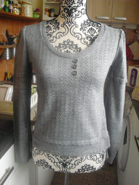PULL gris clair a motifs NEUF MADO ET LES AUTRES taille M 12 Lyon 5 (69)