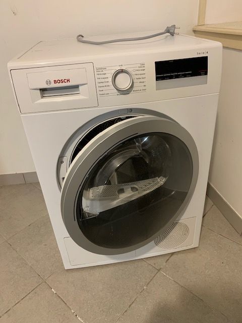 Sche-linge BOSCH  condensation (Blanc) Srie 4 300 Salies-de-Barn (64)