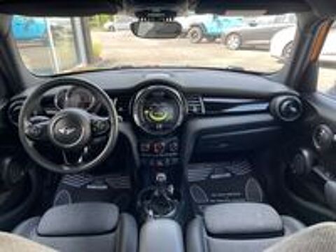 One D Hatch 5 Portes 95 ch 2015 occasion 51100 La Neuvillette