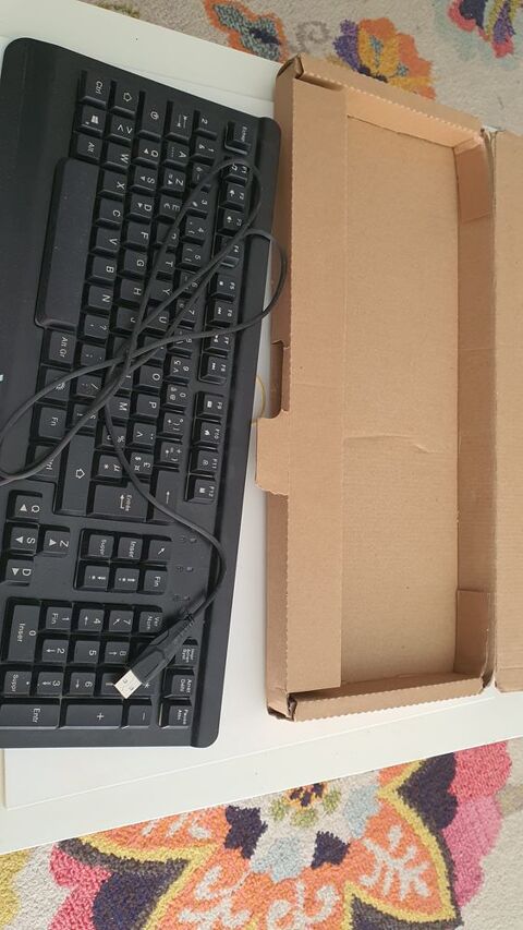 Clavier  gaming Victsing PC149A neuf 25 Montpellier (34)
