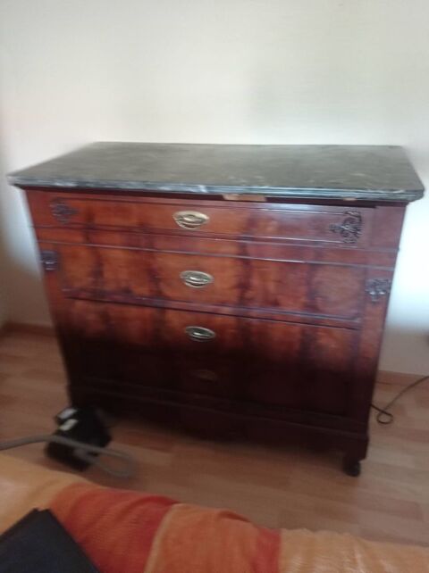 Commode 4 tiroirs dessus marbre  225 Montbeton (82)