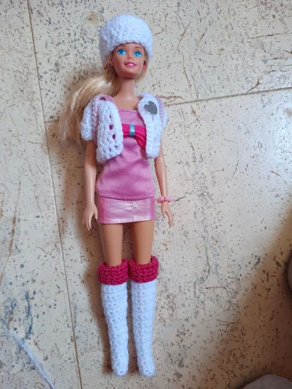 Barbie reconditionn&eacute;es et habill&eacute;es Jeux / jouets