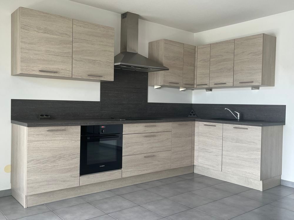 Vente Appartement Rare - Superbe 4 piéces 81m² + Grand garage + Cave Bassens